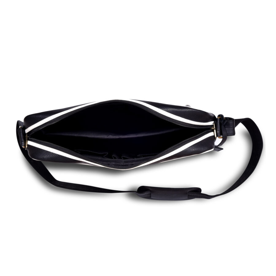 The Magna Messenger Bag - Image 4